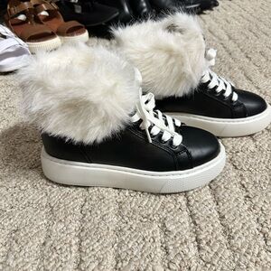 Nine West Sneakers | Size 6 | NWOT